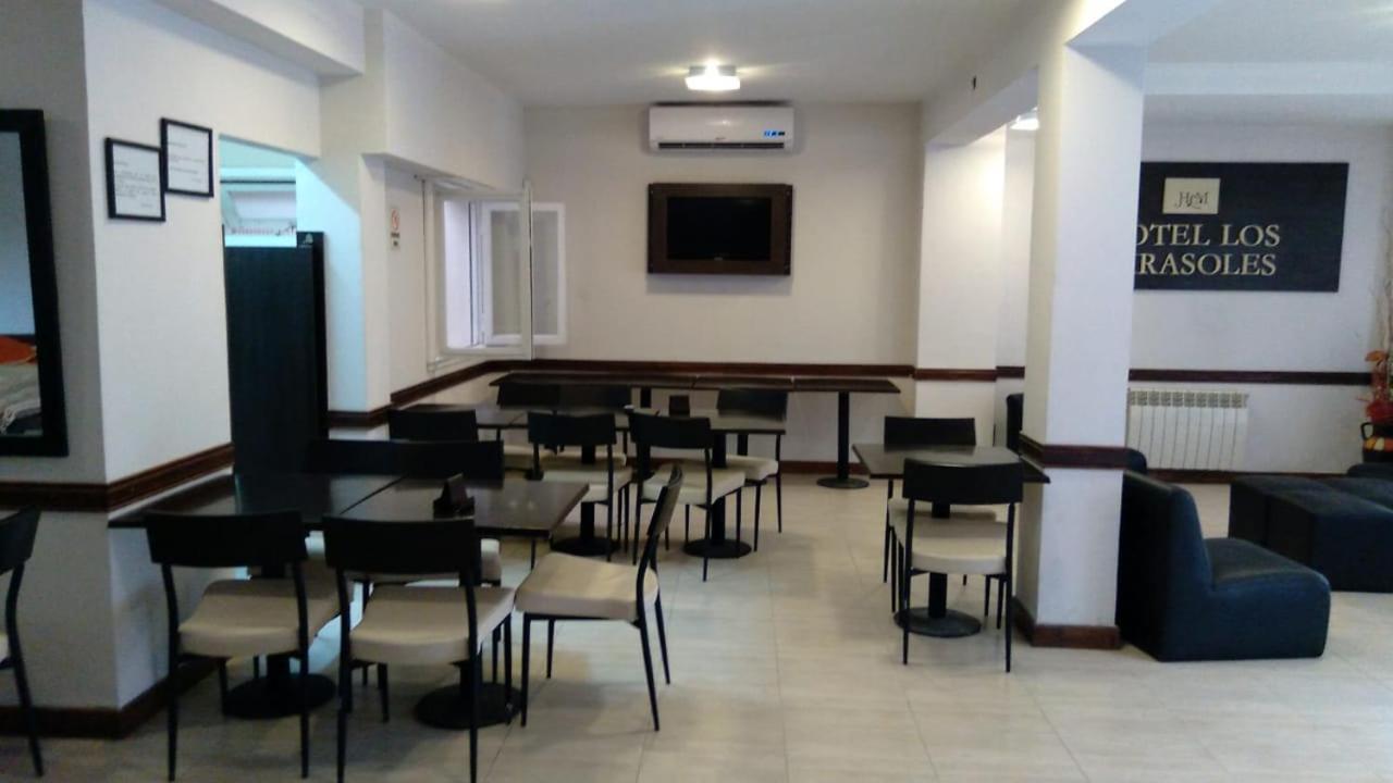 Los mirasoles Necochea Exterior foto